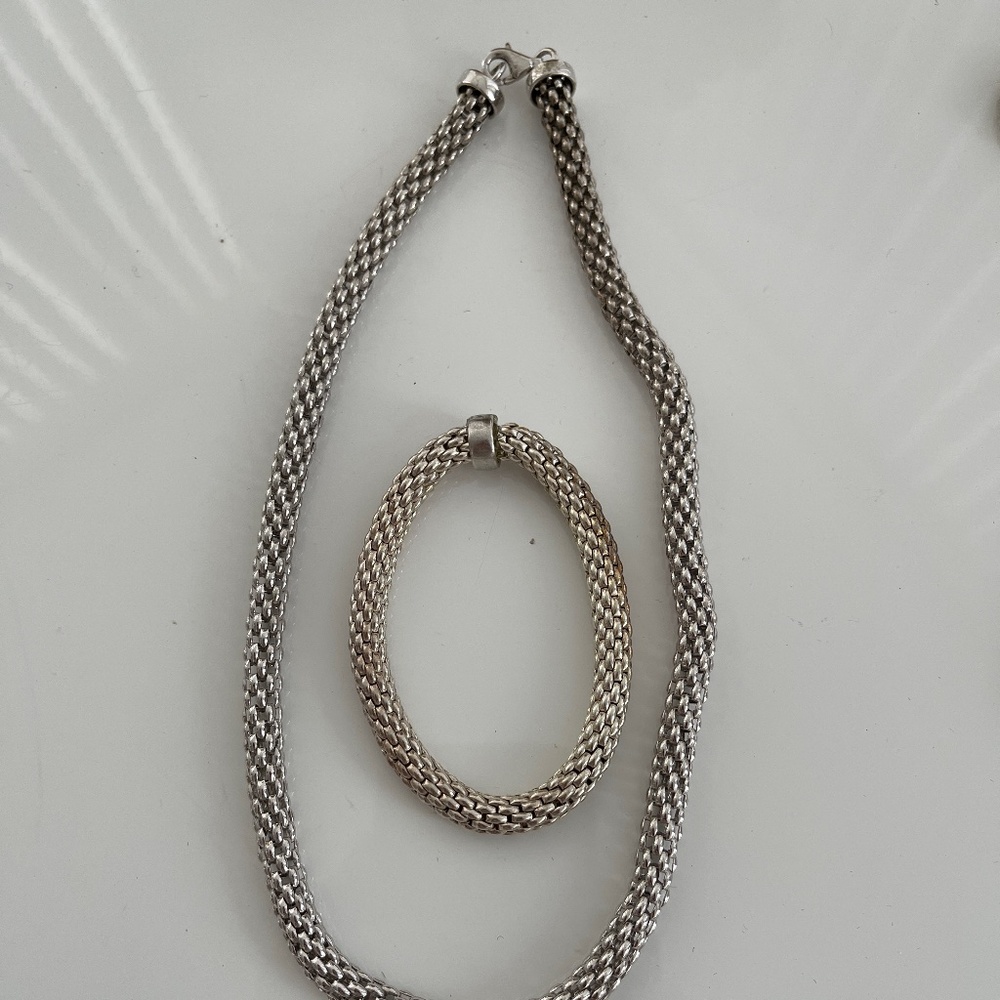 Elegant SS Silver Popcorn Mesh Style Necklace Bracelet Set